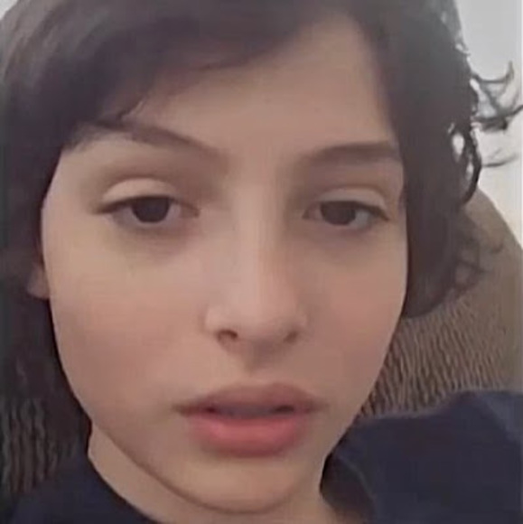 Meet your Posher, Gabriela - Picture 1 of 1